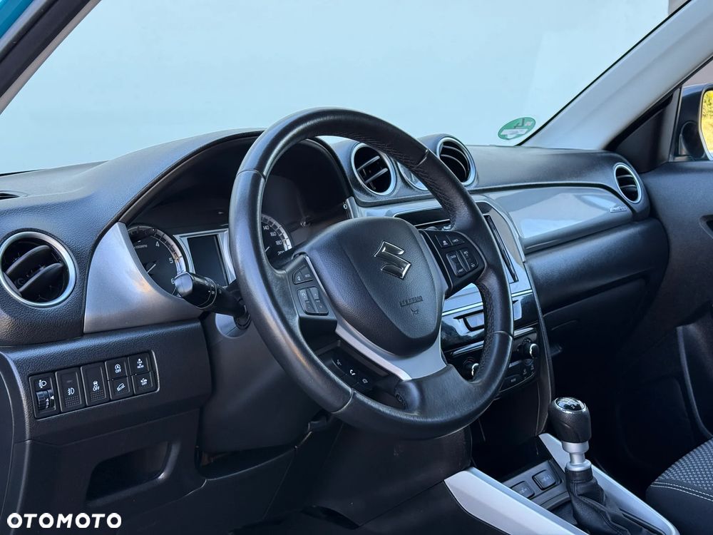 Suzuki Vitara 1.6 DDiS (4x4) Allgrip Comfort+ - 28