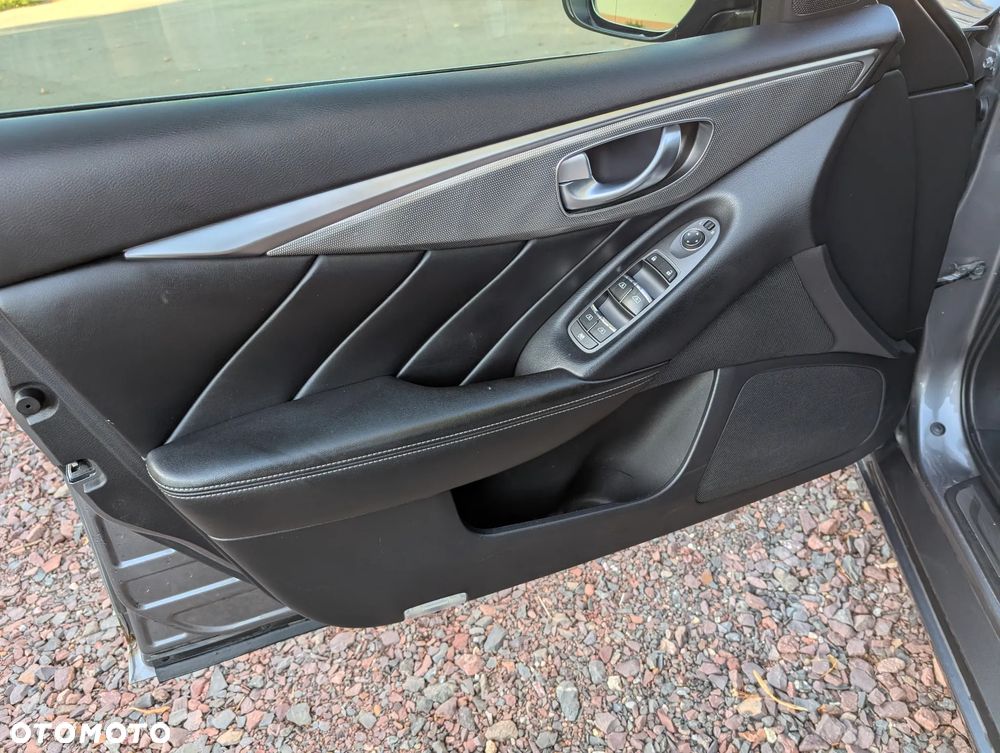 Infiniti Q50 Q50S 3.0t Sport Tech - 25