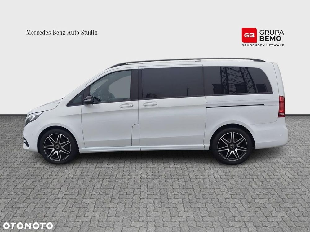 Mercedes-Benz Klasa V - 2