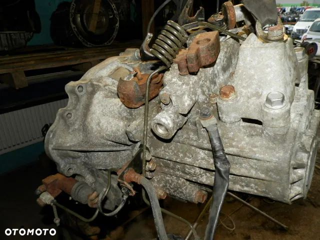 SKRZYNIA BIEGÓW MANUALNA PRZEWOD WYSPRZEGLIKA HYUNDAI I30 KIA CEED 1.6 CRDI M56CF2 S71767  / 70 TYS KM - 4