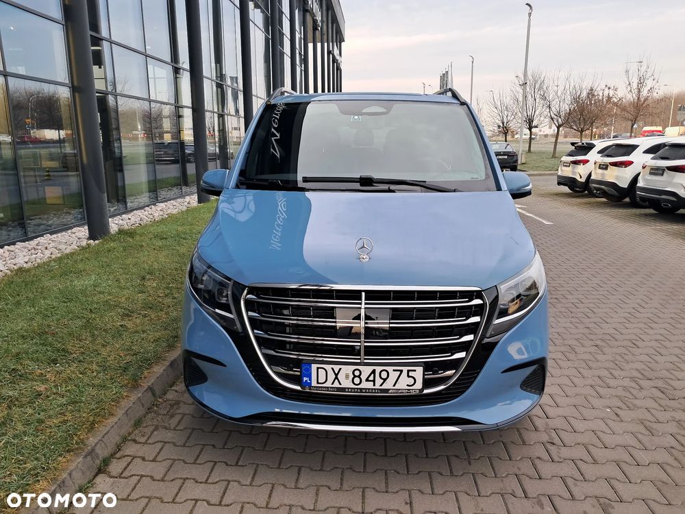 Mercedes-Benz Klasa V - 2