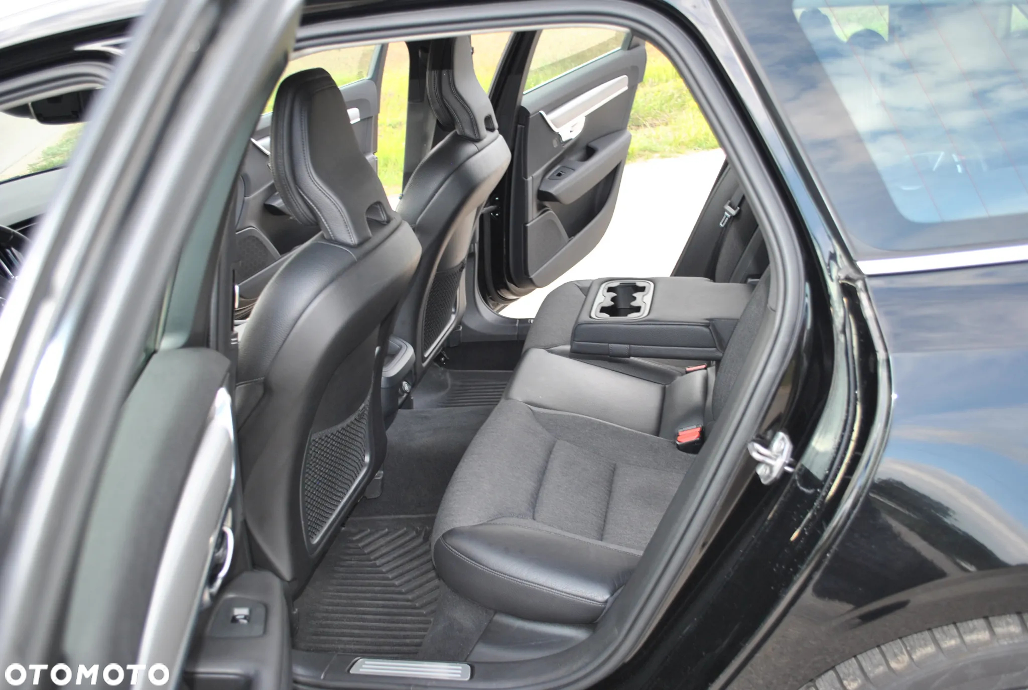 Volvo V90 B4 D Geartronic Momentum Pro - 19