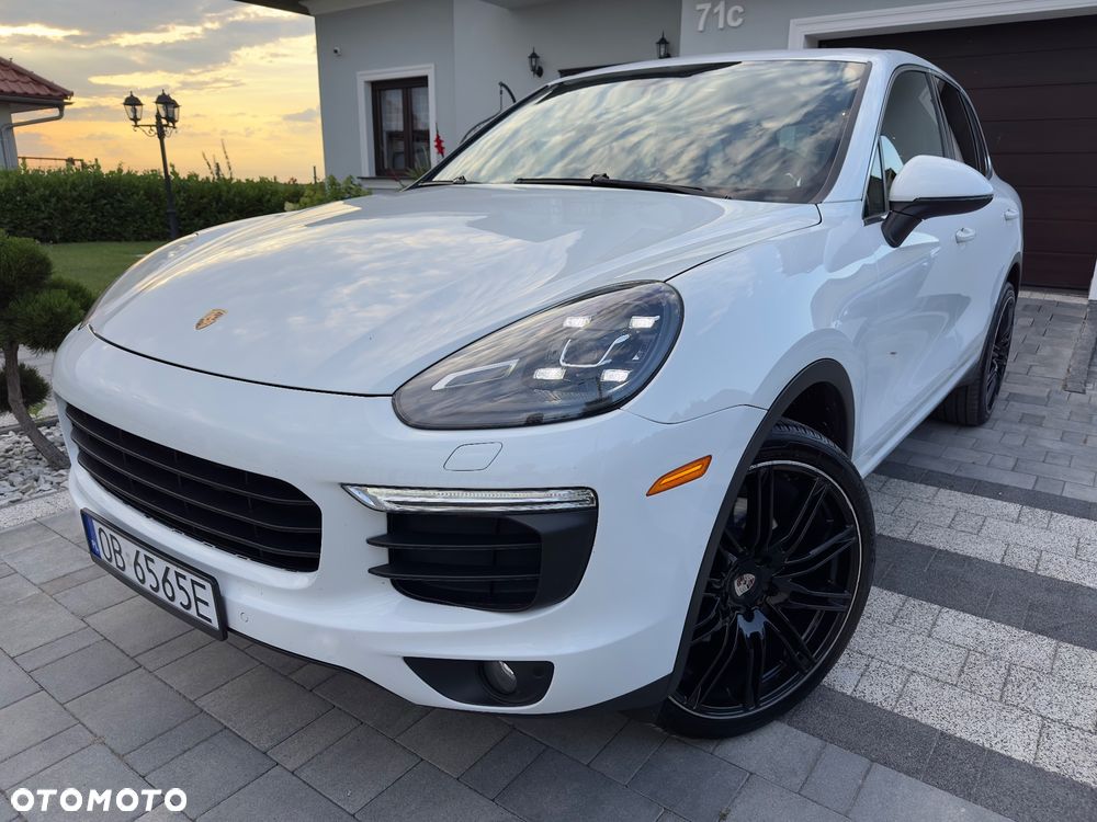 Porsche Cayenne Standard - 3