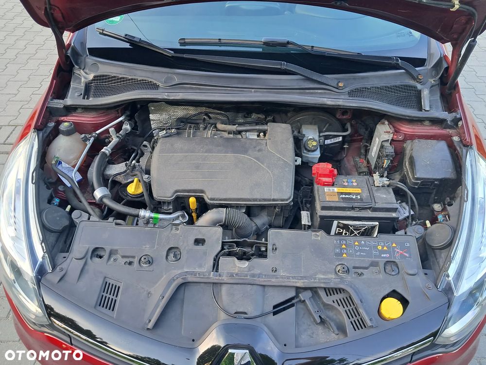 Renault Clio 1.2 16V 75 LIMITED - 4