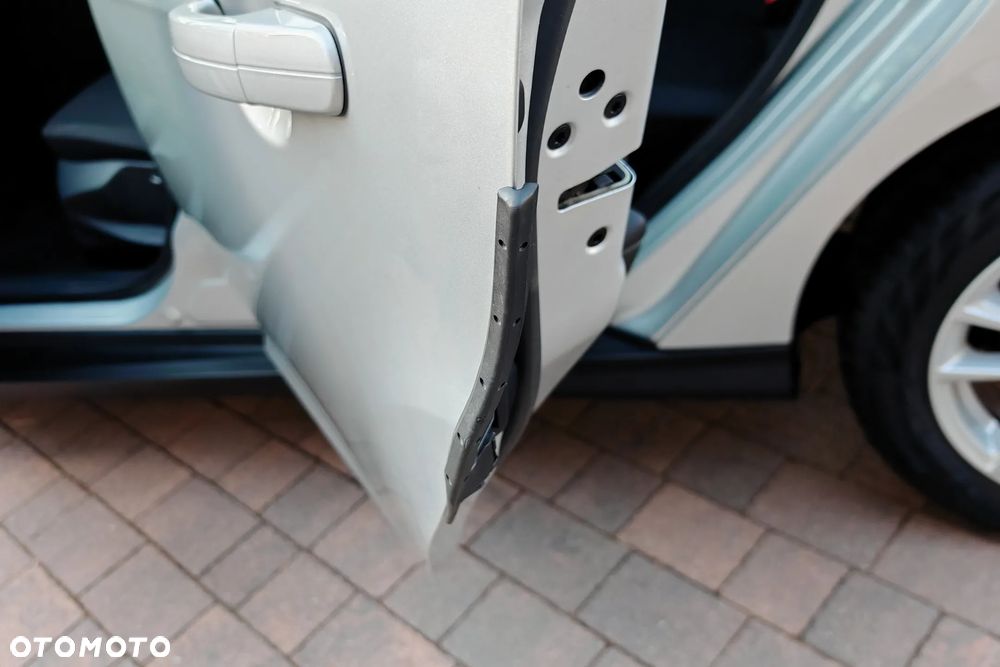 Ford Focus 1.0 EcoBoost Titanium - 30