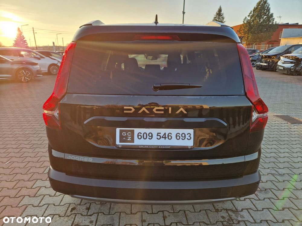 Dacia Jogger 1.0 TCe Extreme+ 7os - 17