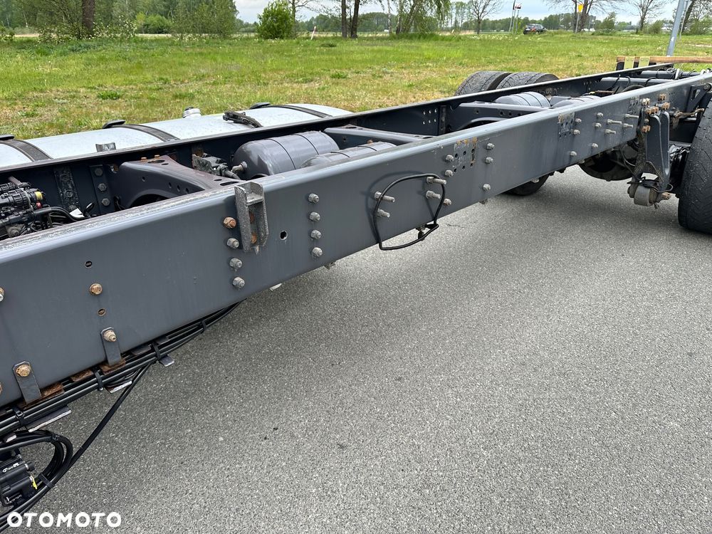 Scania P250 4x2 euro6 rama do zabudowy - 14