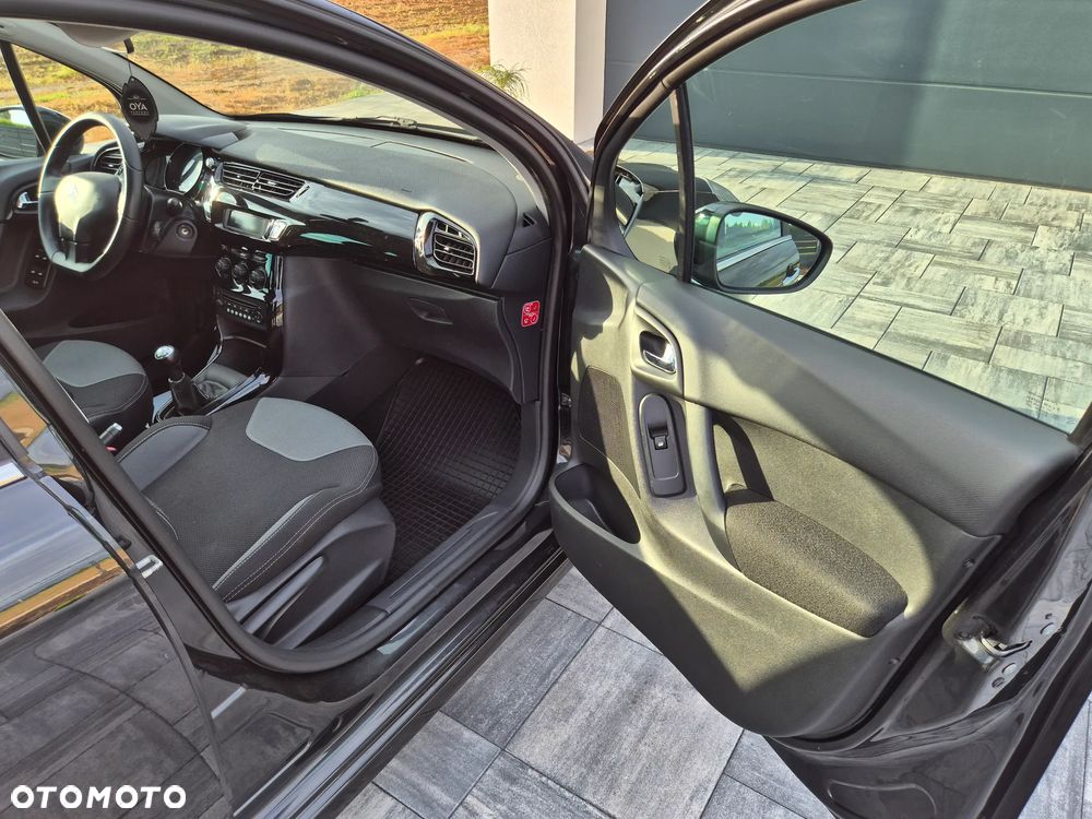 Citroën C3 VTi 95 Exclusive - 30
