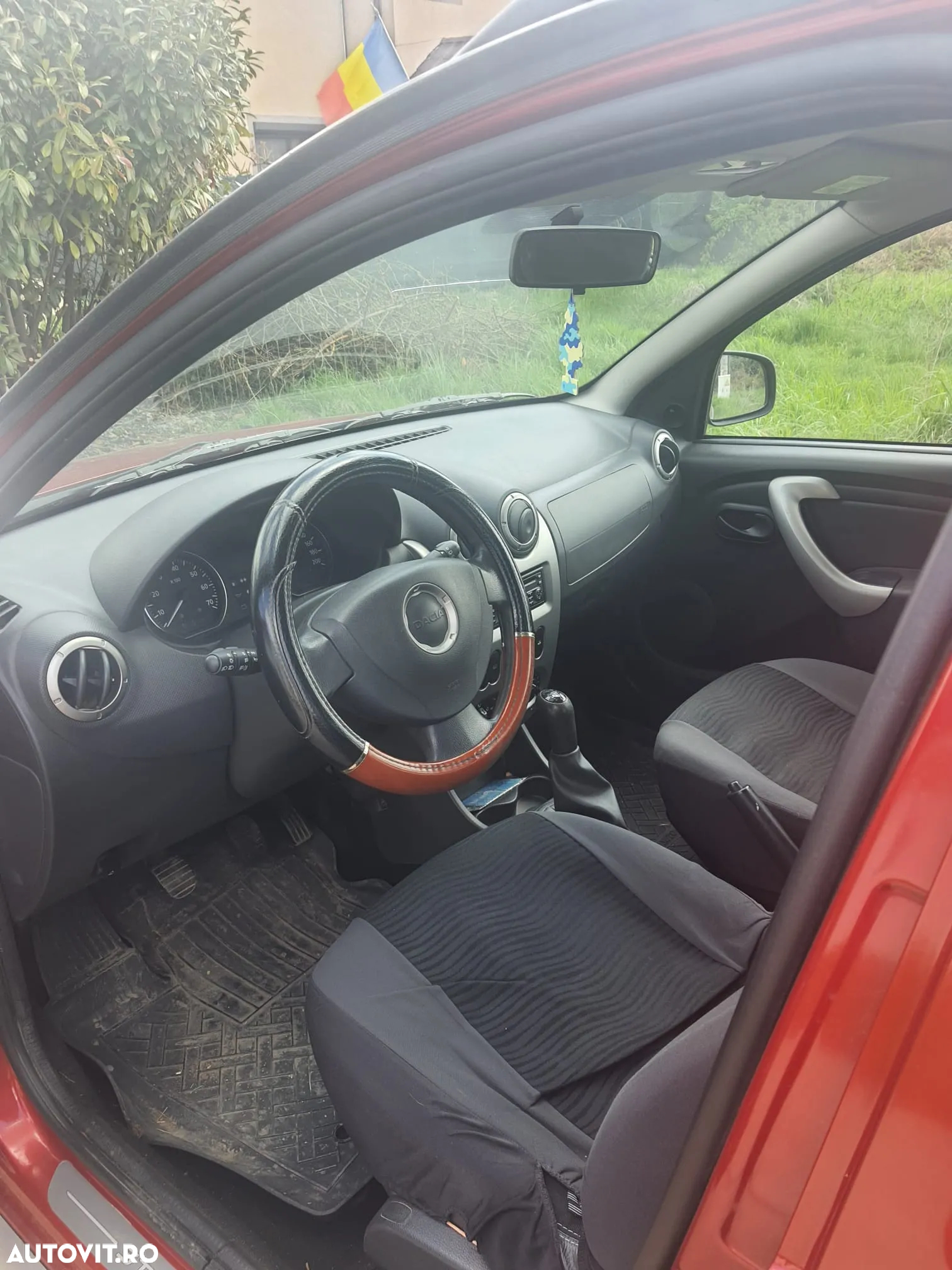 Dacia Sandero 1.6 MPI Stepway - 4