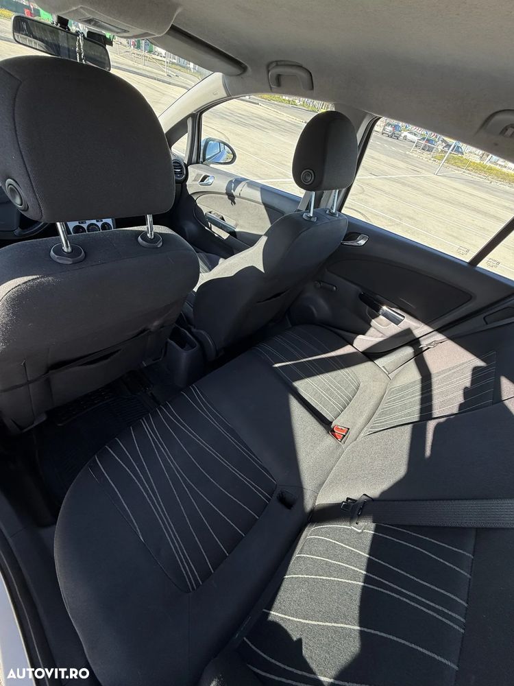 Opel Corsa 1.2 16V - 5