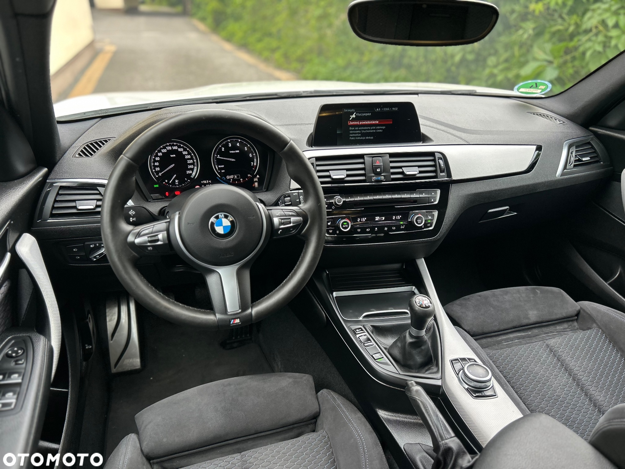 BMW Seria 1 118i M Sport - 38