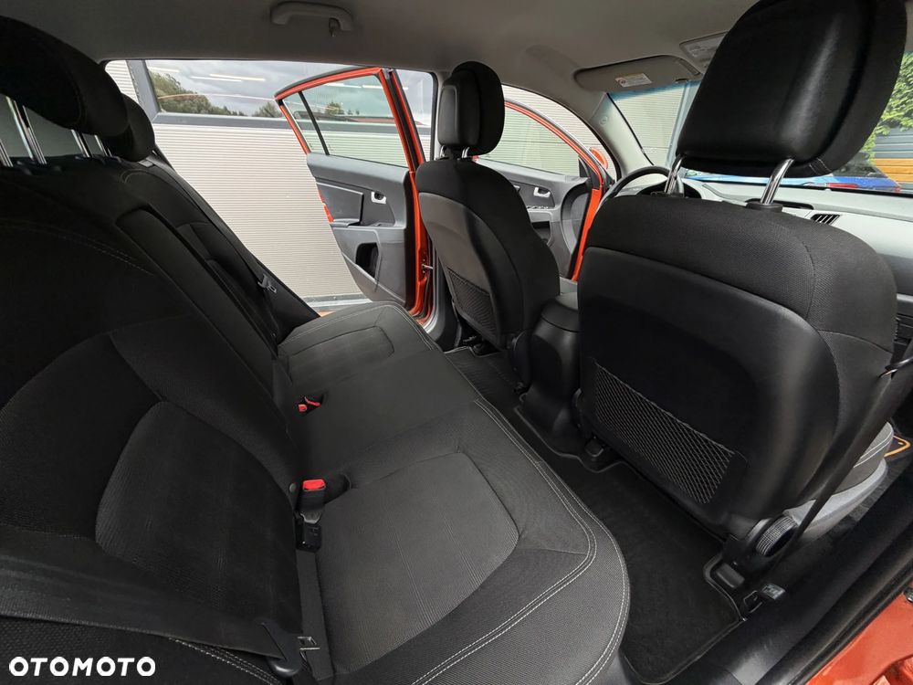 Kia Sportage 1.6 GDI 2WD Spirit - 17