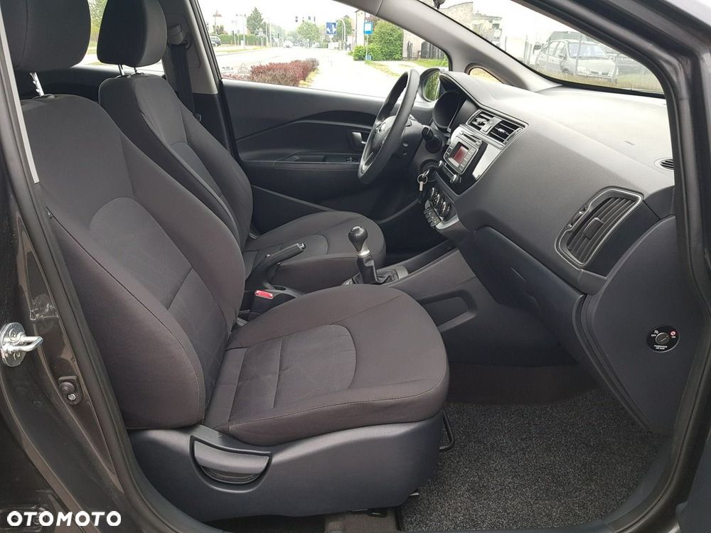 Kia Rio 1.2 Edition 7 - 16