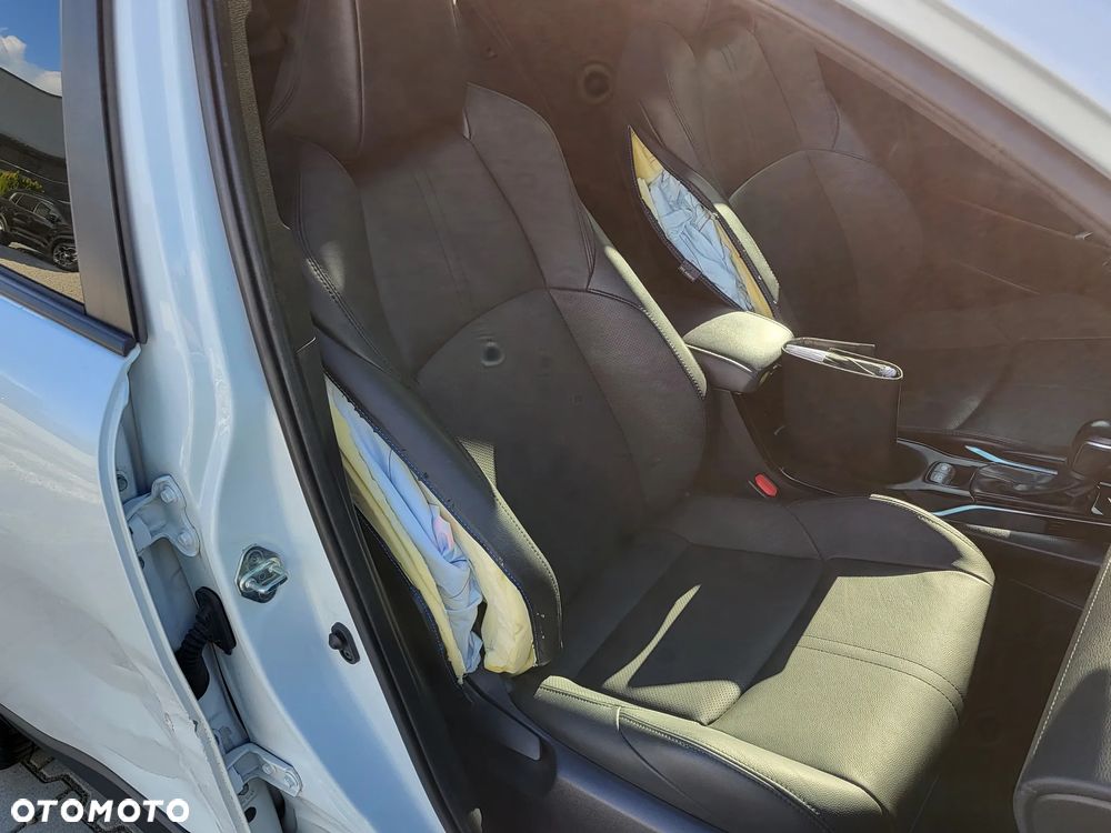 Toyota Corolla Cross 2.0 Hybrid Premiere Edition AWD - 35