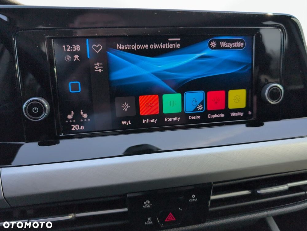 Volkswagen Golf 1.5 TSI EVO Life - 25