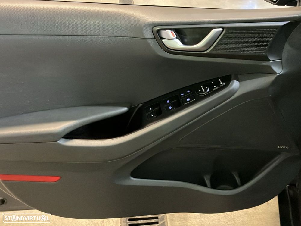 Hyundai Ioniq 28kWh Eletric Tech - 21