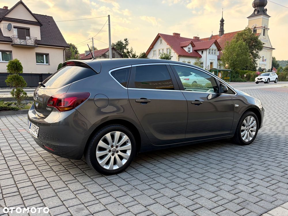 Opel Astra 1.4 Turbo Cosmo - 7