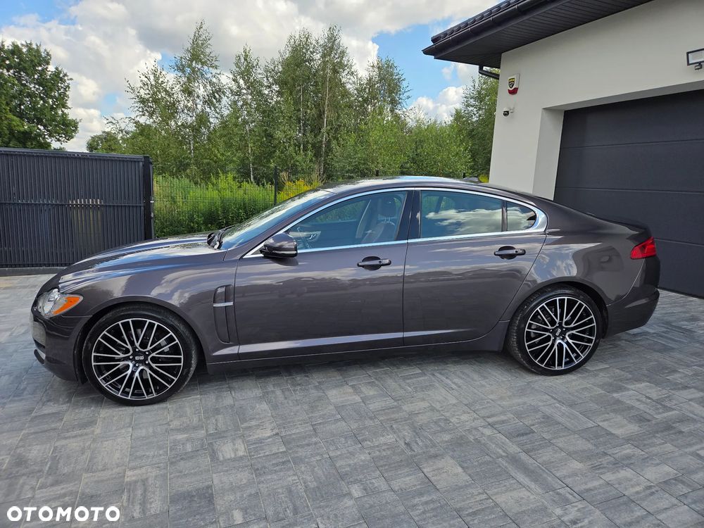 Jaguar XF 3.0 V6 S - 15