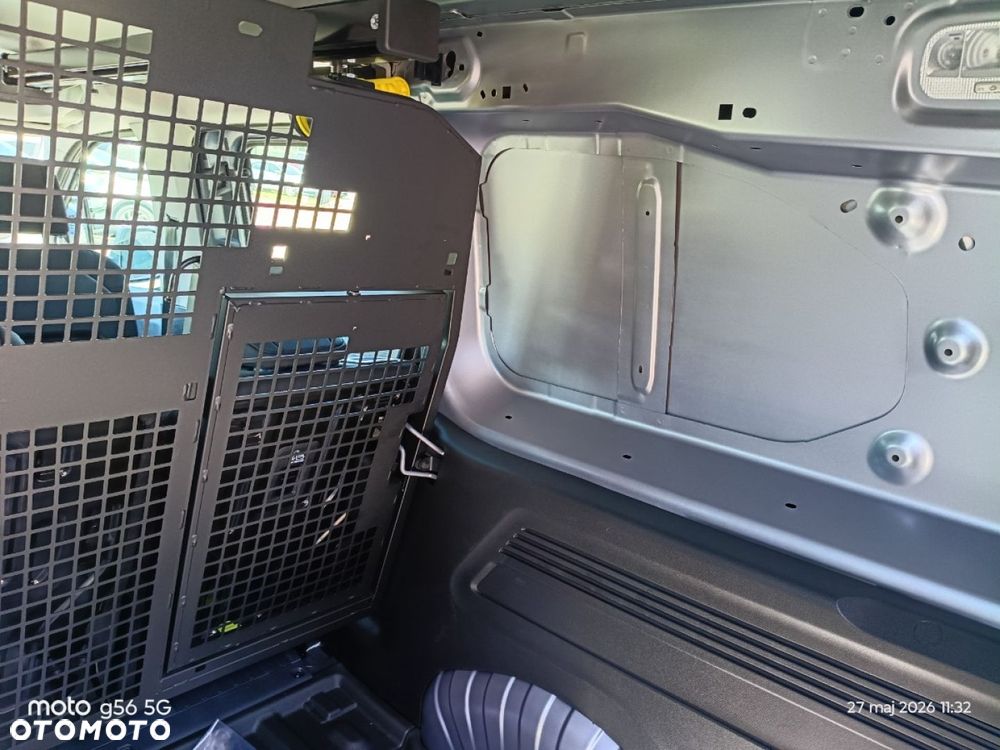 Citroën BERLINGO - 11