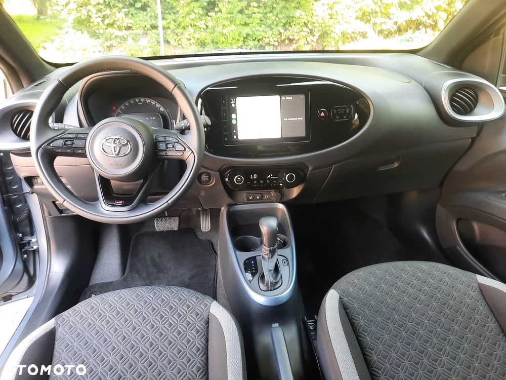 Toyota Aygo X 1.0 VVT-i Limited CVT - 10