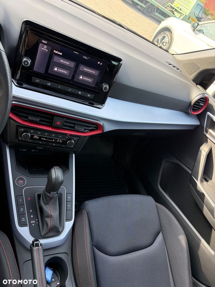 Seat Arona 1.0 Eco TSI DSG FR - 23