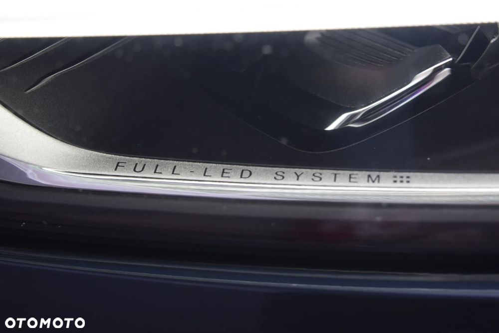 Volvo XC 60 D3 Momentum Pro - 40