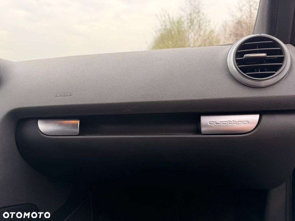 Audi A3 Sportback 2.0 TDI DPF quattro S line Sportpaket (plus) - 31