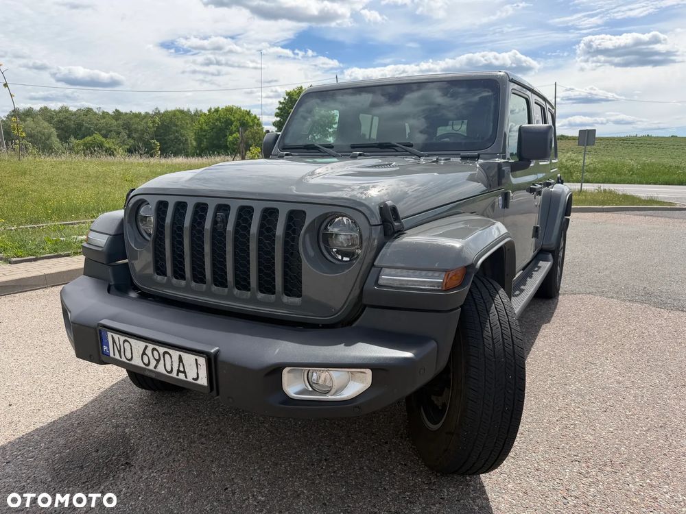 Jeep Wrangler - 1