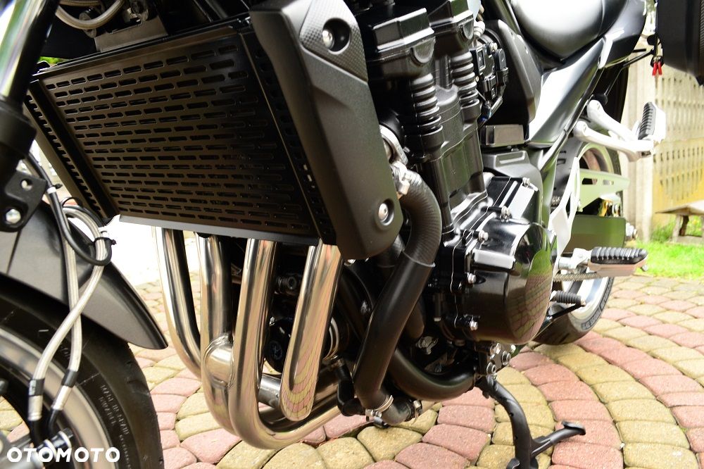 Suzuki Bandit - 40
