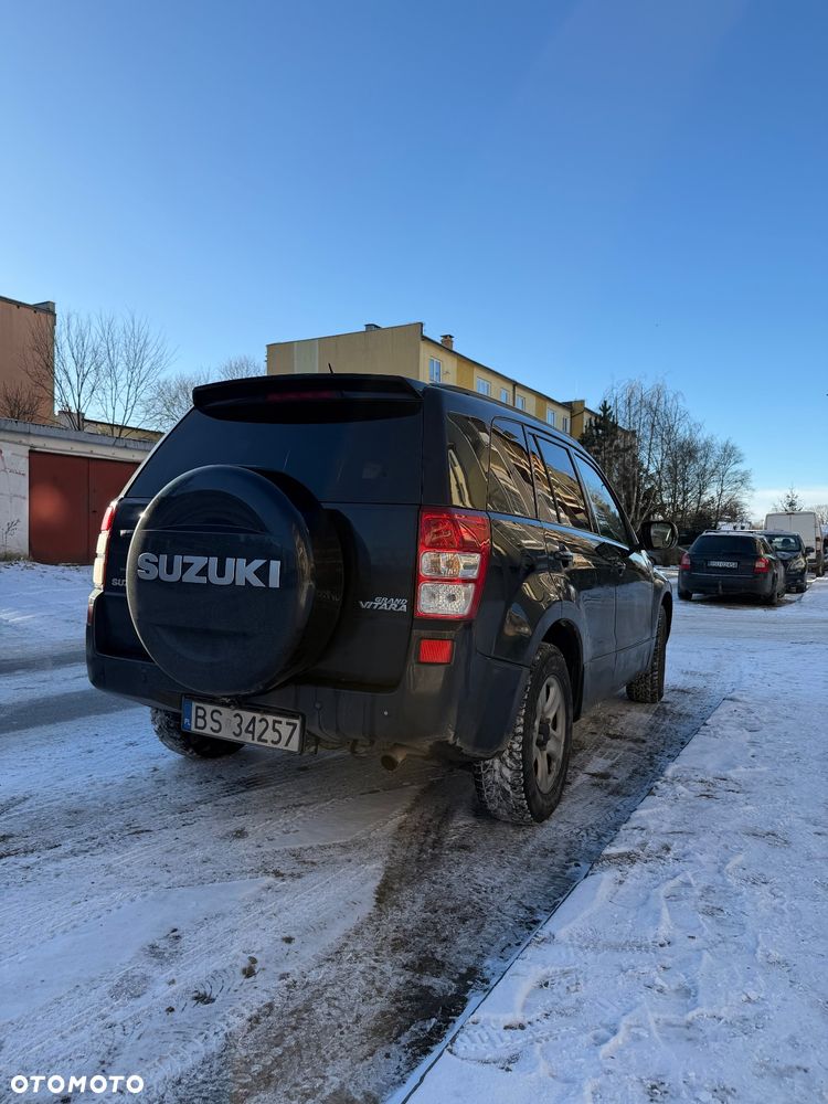 Suzuki Grand Vitara 1.9 DDiS - 4