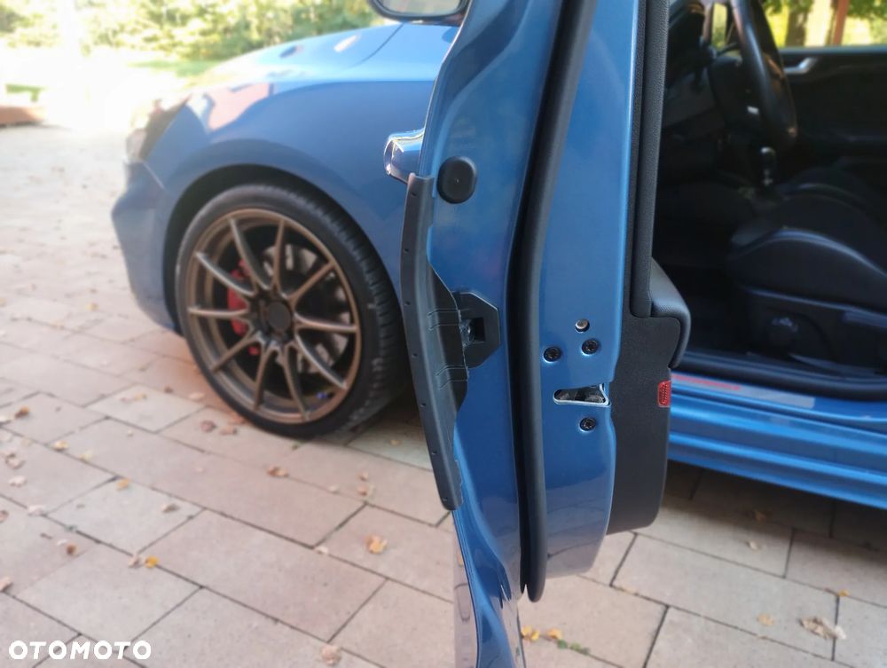 Ford Focus 2.3 EcoBoost ST X - 25