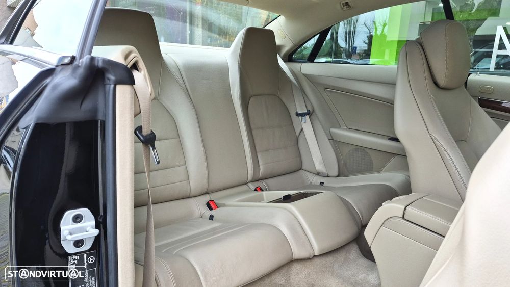 Mercedes-Benz E 250 CDi Elegance BlueEfficiency - 12