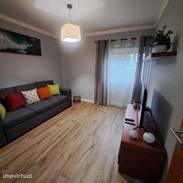 Apartamento T1 remodelado /como novo / Vende-se - Grande imagem: 4/7