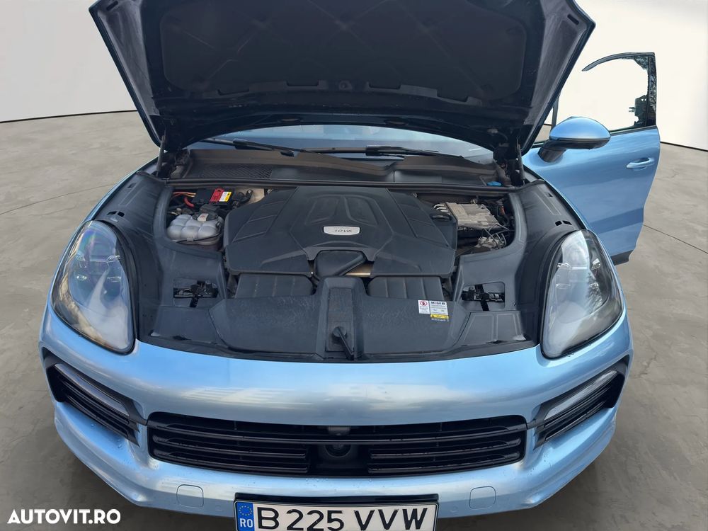 Porsche Cayenne Coupe Tiptronic S - 20