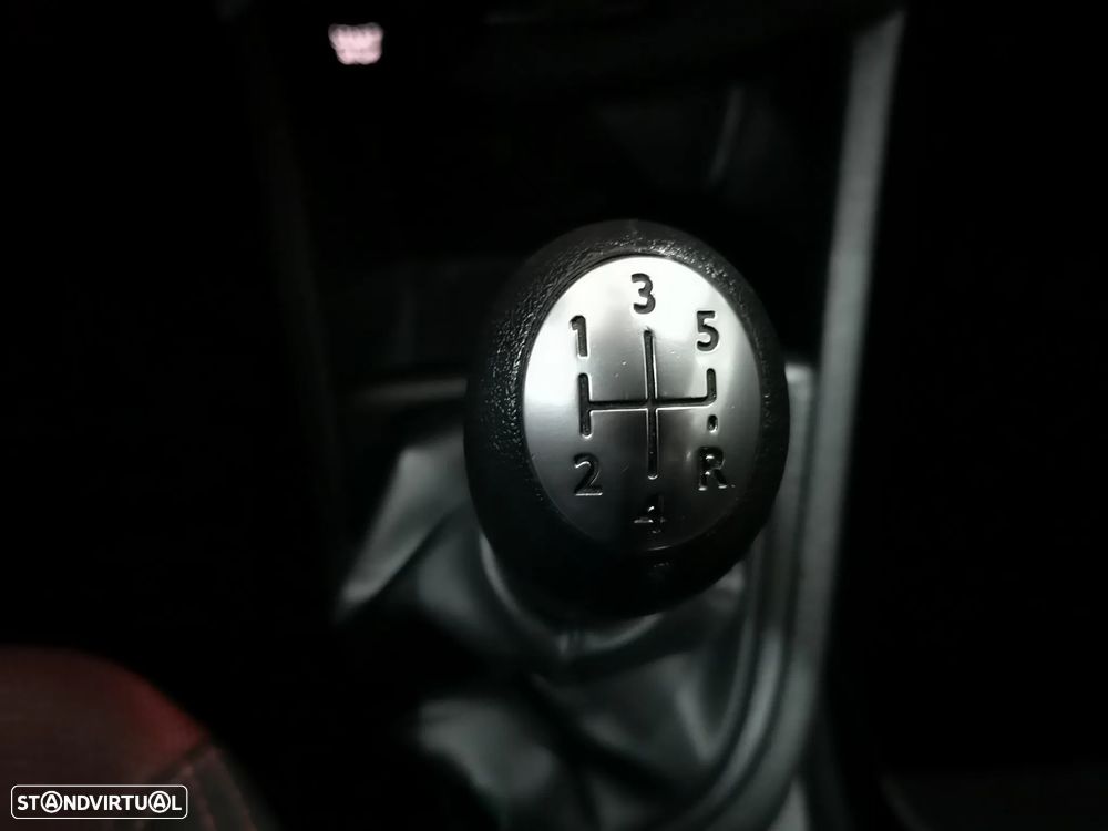 Renault Clio 1.5 dCi Van - 30