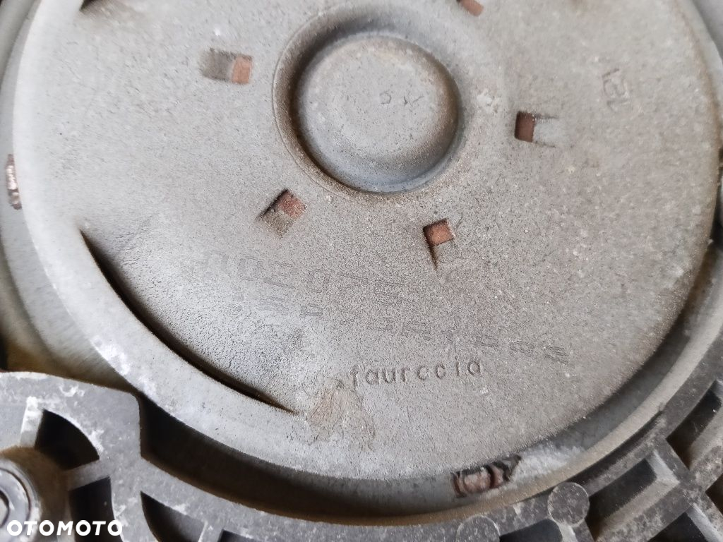 Wentylator chłodnicy citroen C5 x7 III 2.0 HDi - 3