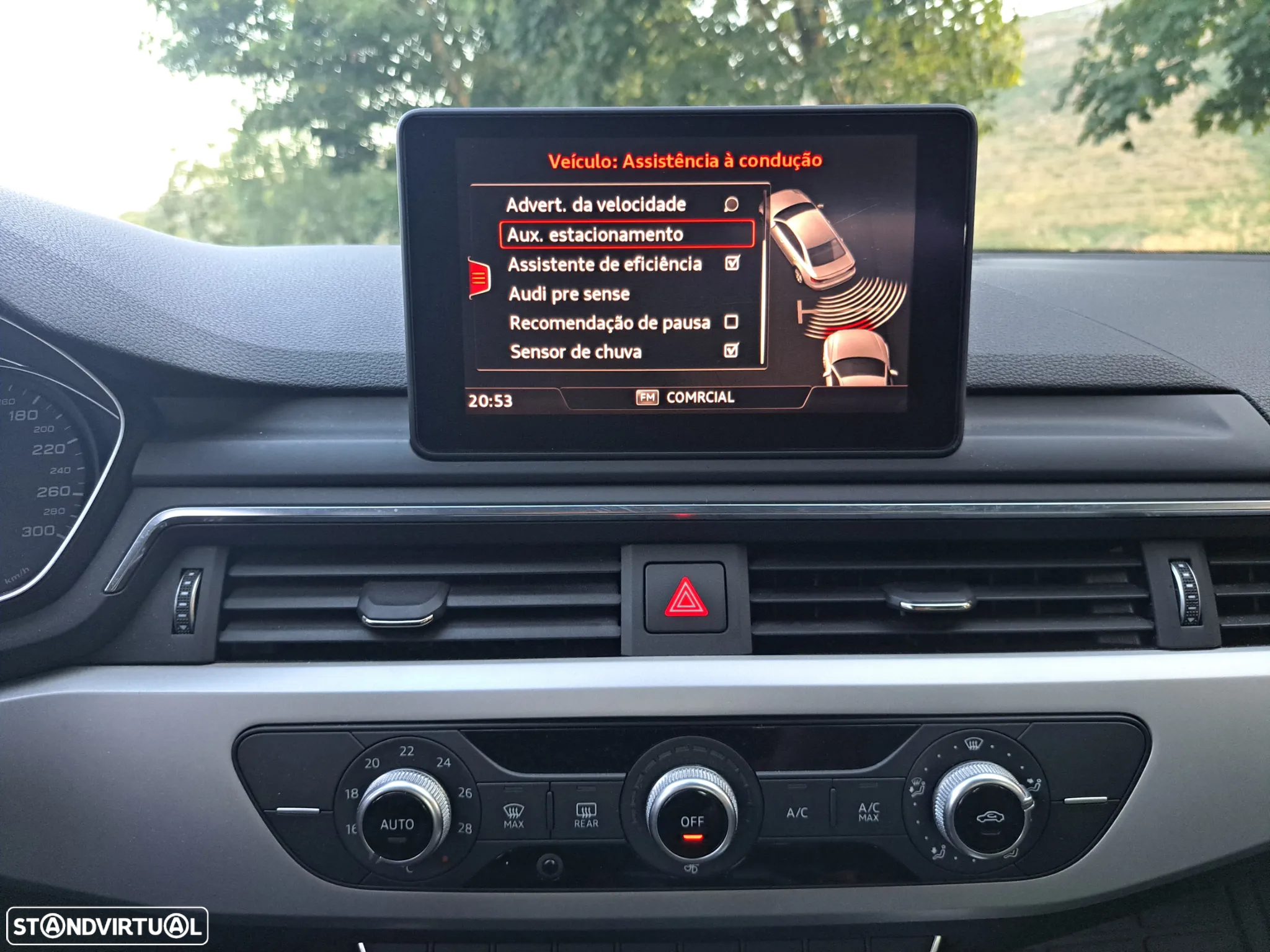 Audi A4 Avant 2.0 TDI - 23
