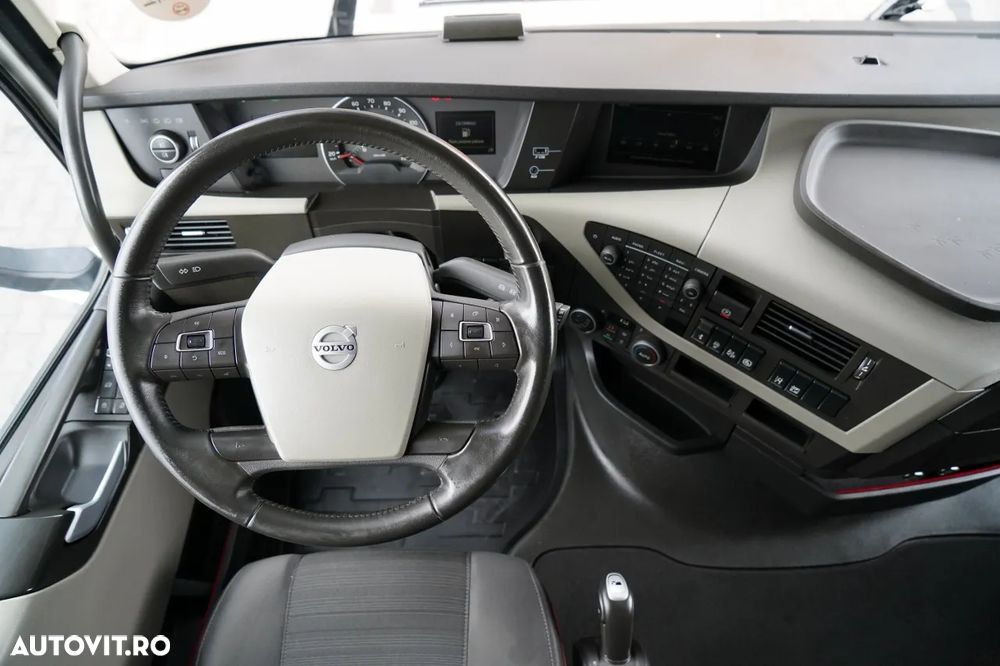 Volvo FH 460 / LOWDECK / MEGA / I-SHIFT - 29