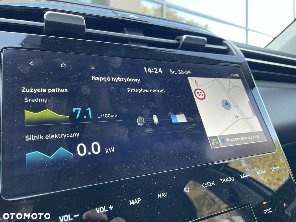 Hyundai Tucson 1.6 T-GDi HEV Executive 2WD - 25