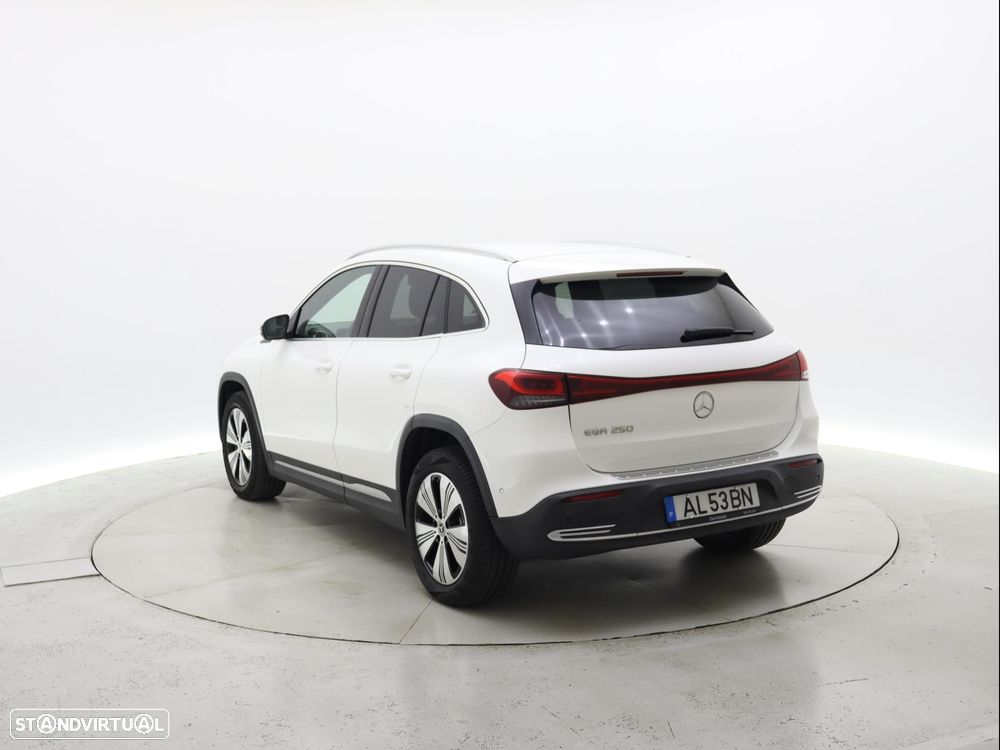 Mercedes-Benz EQA 250 Progressive - 4