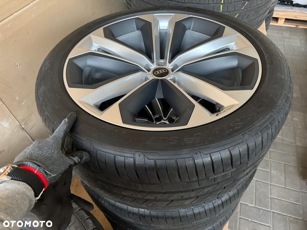 Oryginalne koła Audi Q8 SQ8 RSQ8 22” Audi Sport 285/40R22 Hankook nowe - 1