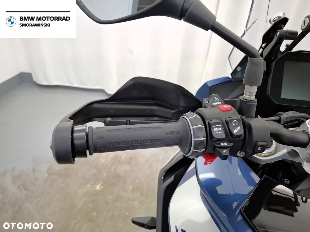 BMW S - 11