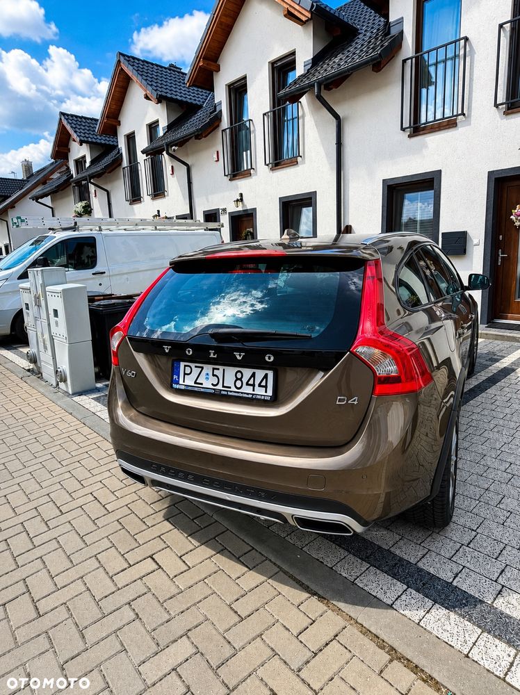 Volvo V60 Cross Country D4 Drive-E Summum - 5
