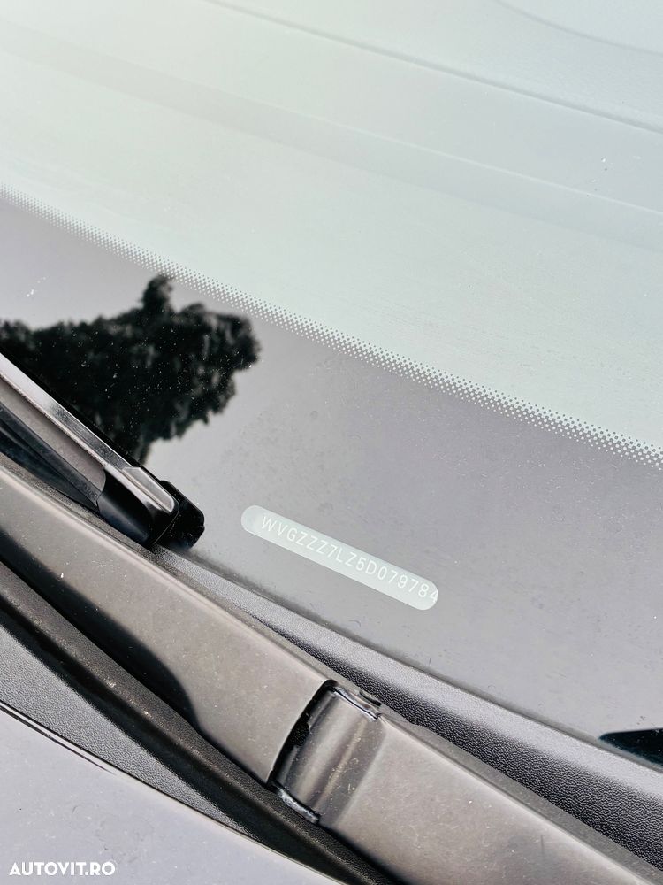 Volkswagen Touareg - 14