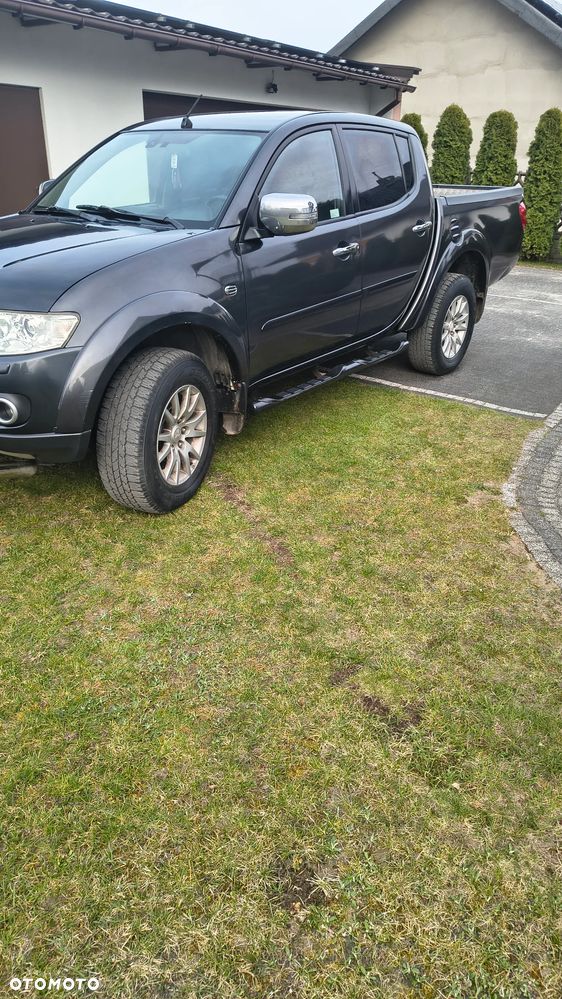 Mitsubishi L200 Pick Up 4x4 Autm DPF Instyle Double Cab - 4