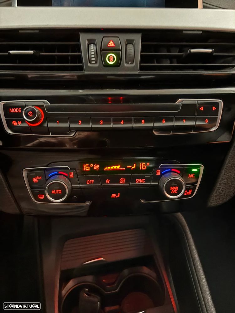 BMW X1 16 d sDrive Line Sport - 16
