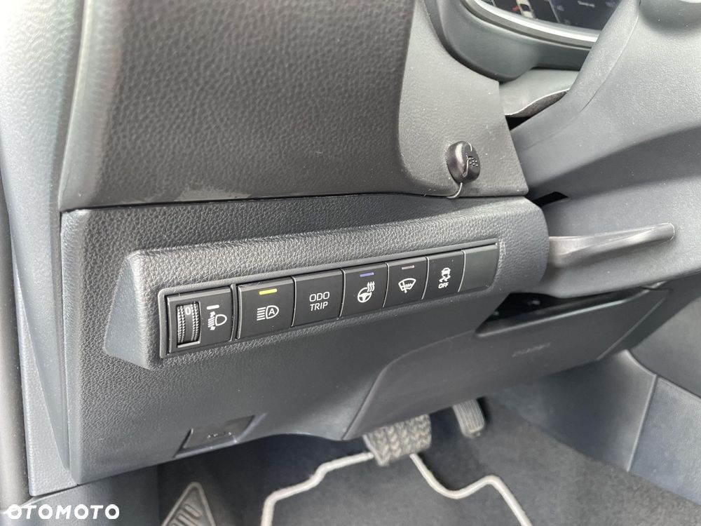 Toyota Corolla 1.8 Hybrid Comfort - 20