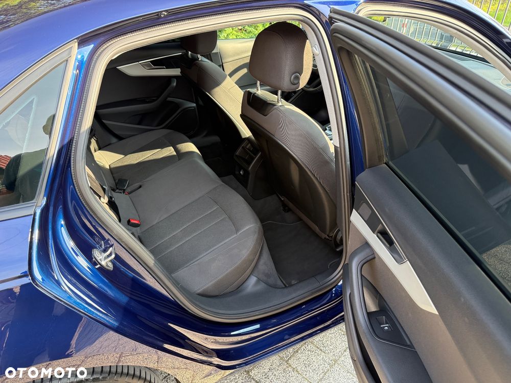 Audi A4 Limousine 35 TDI S tronic - 18