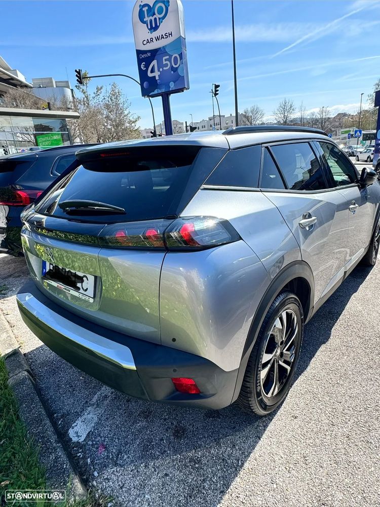 Peugeot e-2008 Allure - 4