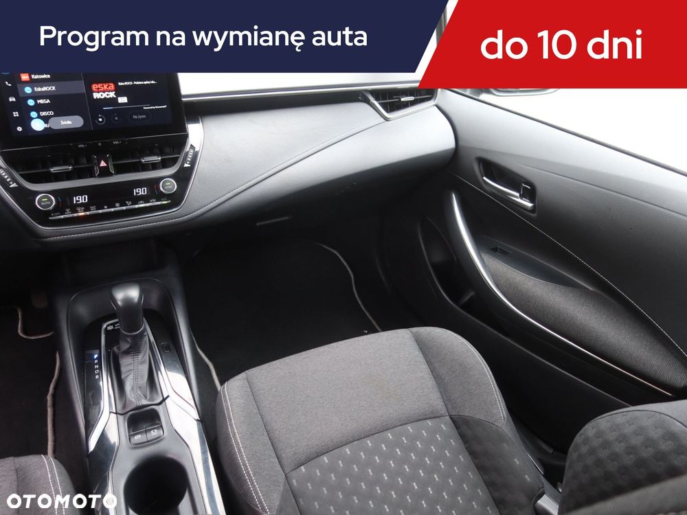 Toyota Corolla - 10